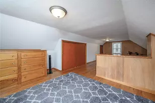 2751 Valley Rd, Cuyahoga Falls, OH 44223 - Photo 17