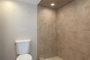 2751 Valley Rd, Cuyahoga Falls, OH 44223 - Photo 23