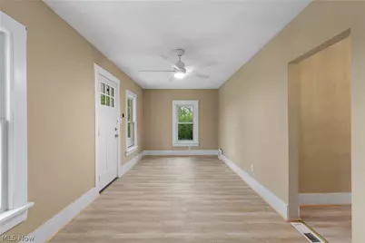2371 Greensburg Road, Green, OH 44720 - Photo 3