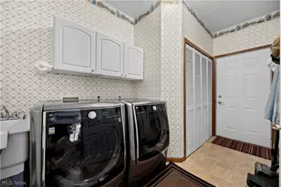 2400 Worthington Pl, Avon, OH 44011 - Photo 15