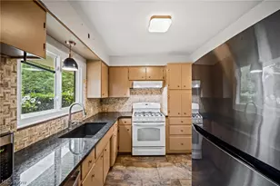 1287 Garman Rd, Akron, OH 44313 - Photo 7