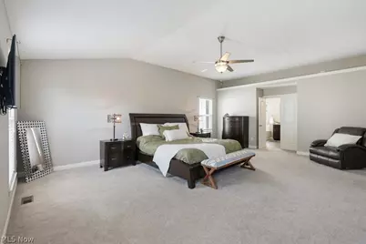 3413 Stillwood Boulevard, Stow, OH 44224 - Photo 25