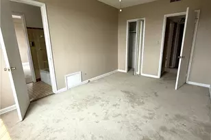 19015 Van Aken Blvd, Huber Heights, OH 44122 - Photo 11
