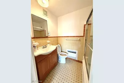 19015 Van Aken Boulevard, Huber Heights, OH 44122 - Photo 17