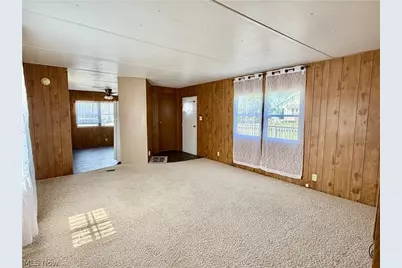 136 Northwest Street #1, Flushing, OH 43977 - Photo 5
