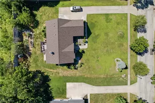 8913 Isabelle Ln, Macedonia, OH 44056 - Photo 3