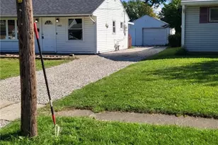 940 Oakwood Dr, Elyria, OH 44035 - Photo 13