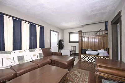 1375 Hart Street, Akron, OH 44306 - Photo 7