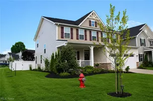 2193 Canterbury Dr, Willoughby, OH 44094 - Photo 3