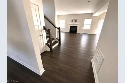 2193 Canterbury Drive, Willoughby, OH 44094 - Photo 7