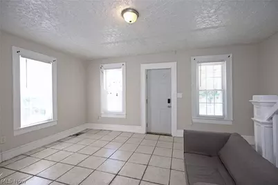 519 Wellington Avenue, Akron, OH 44305 - Photo 5