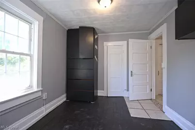 519 Wellington Avenue, Akron, OH 44305 - Photo 23