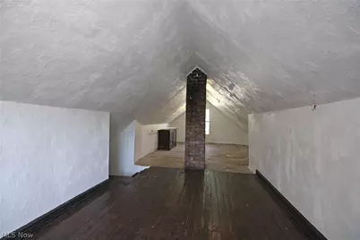 519 Wellington Avenue, Akron, OH 44305 - Photo 25