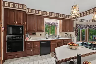 4183 Lochness Cir NW, Canton, OH 44718 - Photo 13