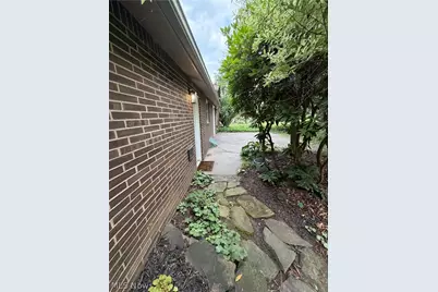 8173 Spencer Avenue NW, North Canton, OH 44720 - Photo 31