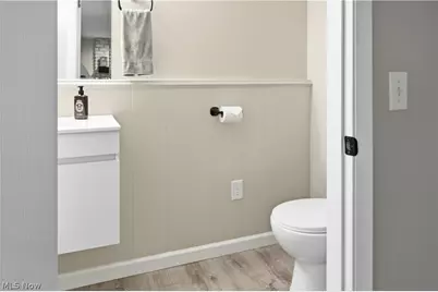 8173 Spencer Avenue NW, North Canton, OH 44720 - Photo 25
