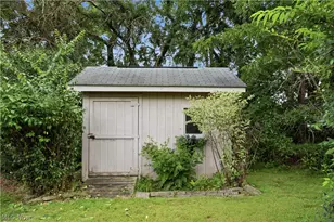 8173 Spencer Ave NW, North Canton, OH 44720 - Photo 41