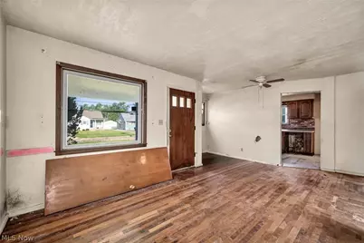1513 Maple Drive, Lorain, OH 44052 - Photo 7
