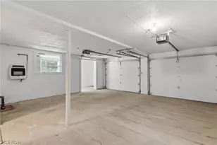 7090 Euclid Chardon Rd, Kirtland, OH 44094 - Photo 41