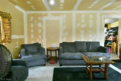 42 Dangel Avenue, Akron, OH 44312 - Photo 21