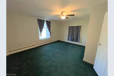 8279 Baumhart Road, Vermilion, OH 44089 - Photo 15