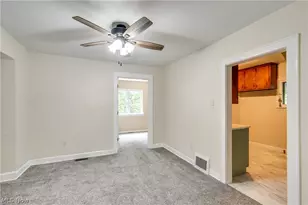 428 Kline Ave, Akron, OH 44305 - Photo 17