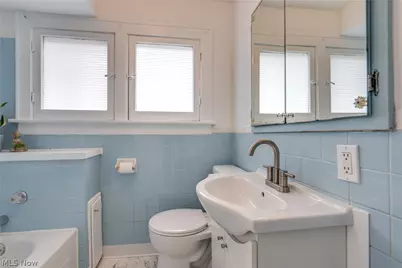 428 Kline Avenue, Akron, OH 44305 - Photo 27