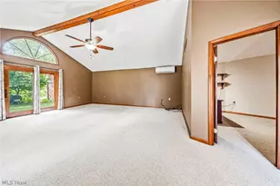 10182 Mulberry Rd, Chardon, OH 44024 - Photo 11