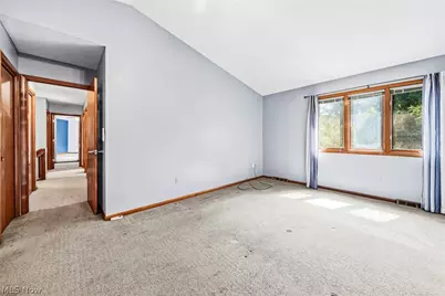 10182 Mulberry Road, Chardon, OH 44024 - Photo 19