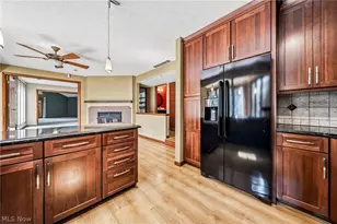 10182 Mulberry Rd, Chardon, OH 44024 - Photo 9