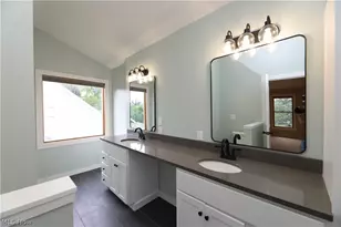 1100 Dover Dr, Medina, OH 44256 - Photo 15