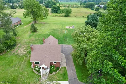 2476 Ravenna Avenue NE, East Canton, OH 44730 - Photo 5