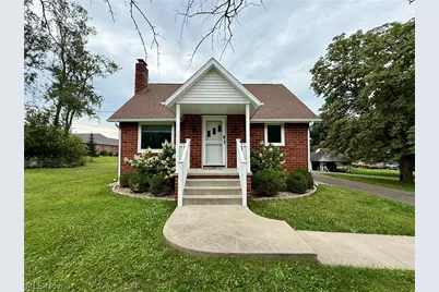 2476 Ravenna Avenue NE, East Canton, OH 44730 - Photo 3