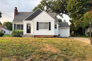2007 32nd St NW, Canton, OH 44709 - Photo 1