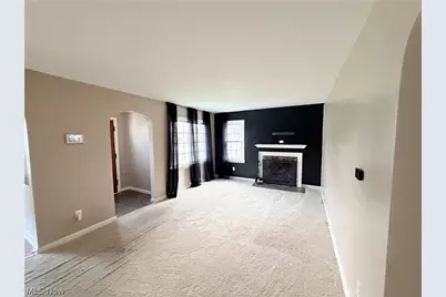 2007 32nd Street NW, Canton, OH 44709 - Photo 9