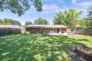 4805 Mapleview Dr, Vermilion, OH 44089 - Photo 15