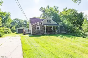 3129 S Medina Line Rd, Norton, OH 44203 - Photo 3