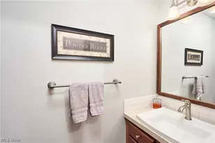 12399 Bridgemont Ave NW, Uniontown, OH 44685 - Photo 13