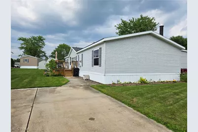 10039 State Route 700 #111, Mantua, OH 44255 - Photo 1