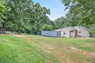 4824 Manchester Rd, Akron, OH 44319 - Photo 31