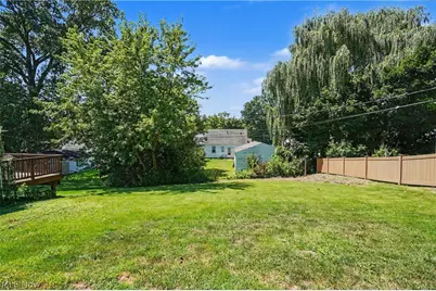2554 23rd Street, Cuyahoga Falls, OH 44223 - Photo 31