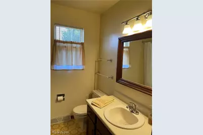 405-407 S Firestone Boulevard, Akron, OH 44301 - Photo 9