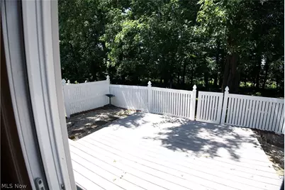 306 Deepwood Drive, Wadsworth, OH 44281 - Photo 3