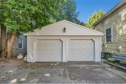 852 Starkweather, Loveland, OH 44113 - Photo 33