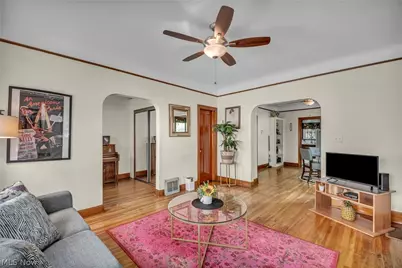 852 Starkweather, Loveland, OH 44113 - Photo 5