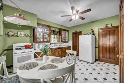 852 Starkweather, Loveland, OH 44113 - Photo 11