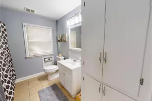 7990 Stockbridge Rd, Mentor, OH 44060 - Photo 9