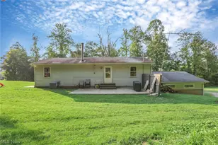 44286 Paul Clark Rd, Caldwell, OH 43724 - Photo 3