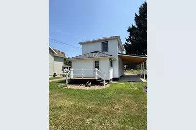 562 Heller Drive, Newcomerstown, OH 43832 - Photo 5