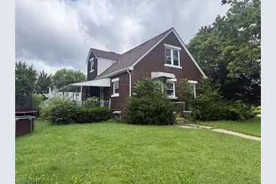 800 Tenney Avenue, Campbell, OH 44405 - Photo 9